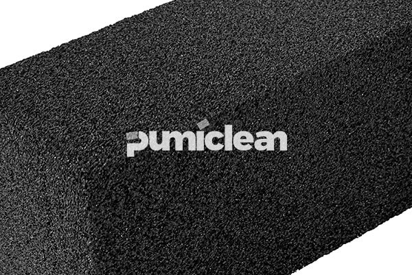 grill cleaning brick detail