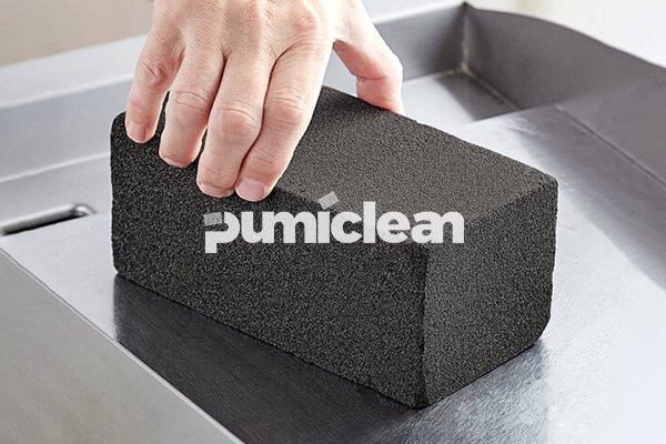 grill cleaning brick use on flat cooking surface