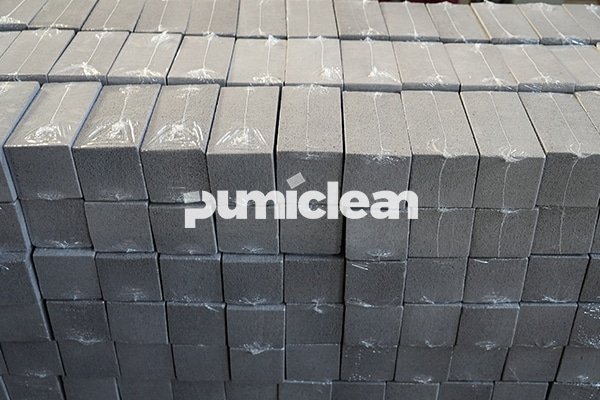 bulk packaging of pool stone cleaning block for distributors