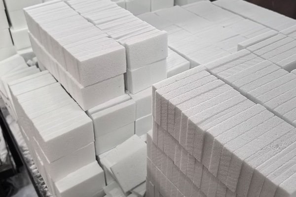 bulk packaging of pumice stone for pedicure